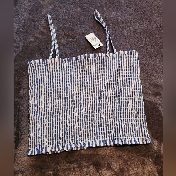 Express Tops - Striped crop top NWT